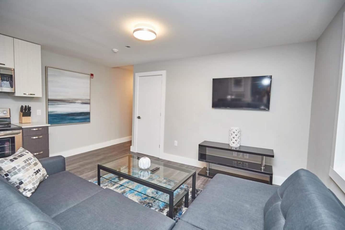 Clifton Hill Hideaway 2B -Two Bedroom Condo 尼亚加拉瀑布城 外观 照片